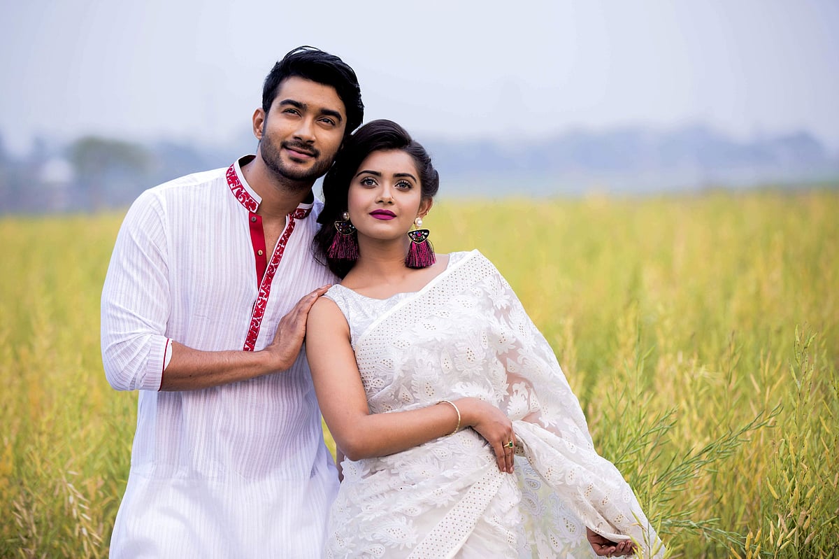 মডেল: তানজিন তিশা ও রোশান