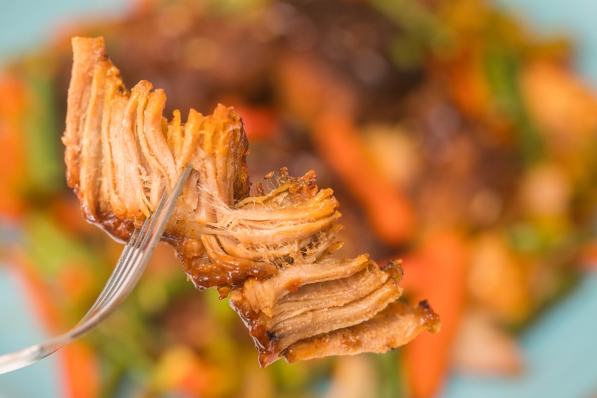 করোনাকালেও সময়োপযোগী রেসিপি ছাপা হয়েছে নকশায়