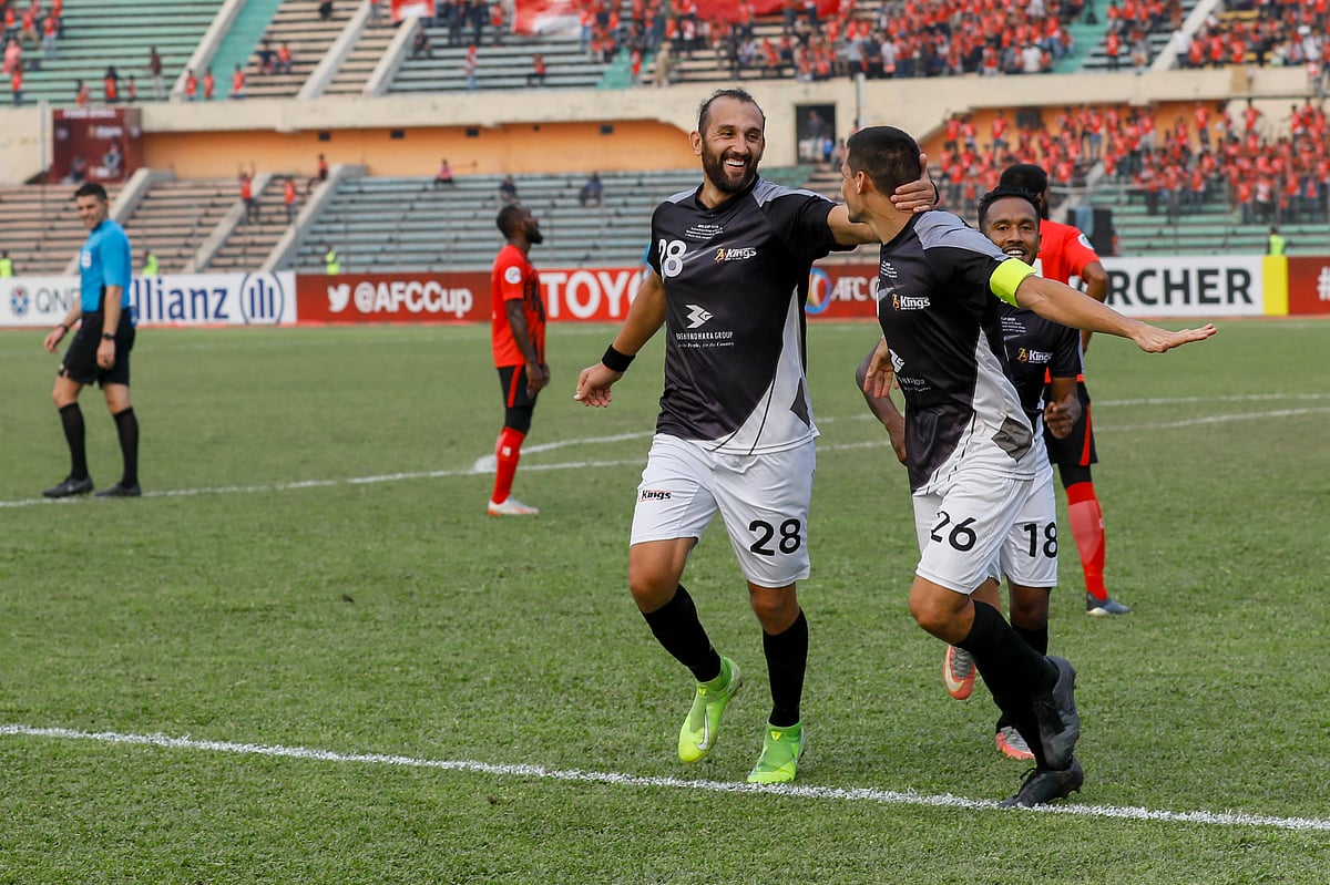 মেসির সতীর্থ হার্নান বার্কোসের খেলা করোনার কারণে সেভাবে দেখতেই পেলেন না বাংলাদেশের ফুটবলপ্রেমীরা।