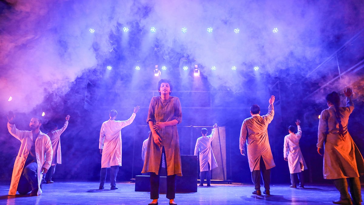 ২০২০ সালের ডিসেম্বরে বাংলাদেশ মহিলা সমিতির নীলিমা ইব্রাহিম মিলনায়তনে প্রদর্শিত হয়েছে ‘৪.৪৮ মন্ত্রাস’; প্রায় দুই বছর পর একই মঞ্চে ফিরছে নাটকটি