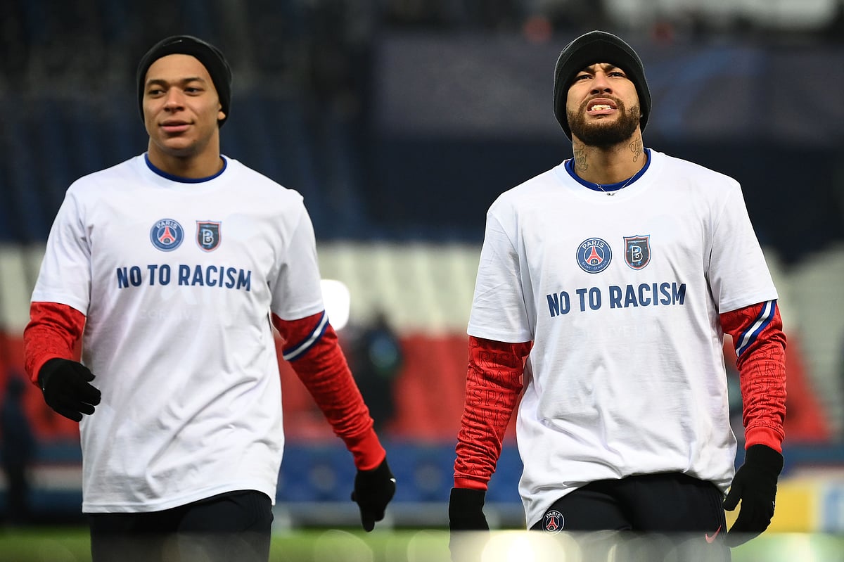 পিএসজির অনুশীলনে কিলিয়ান এমবাপ্পে ও নেইমার