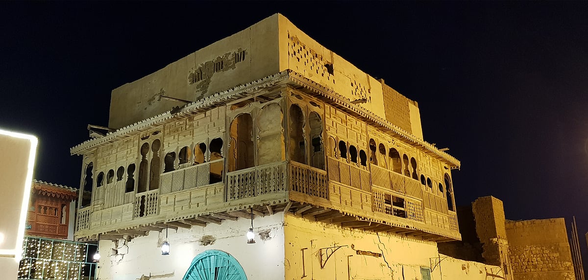 সৌদি আরবের পুরনো দিনের ঐতিহ্যবাহী বাড়িঘর