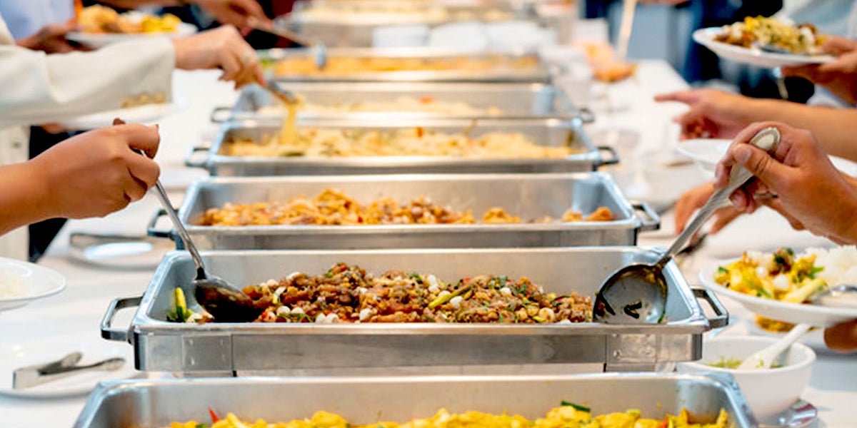 তারকা হোটেল এবং রেস্তোরাঁয় বুফে কালচার জনপ্রিয় হয়ে উঠেছে ইতিমধ্যে