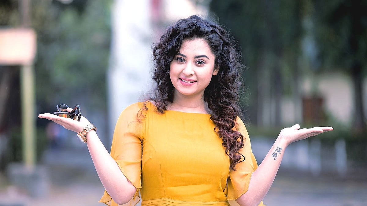 Oyoqli gozallik bilan jinsiy aloqani tomosha qiling Oyoqli gozallik bilan jinsiy aloqani tomosha qiling