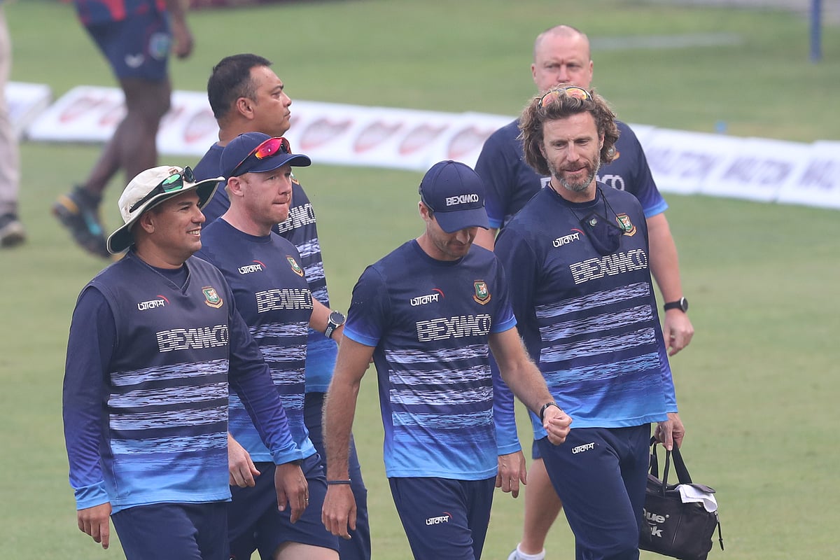 কোচদেরও কঠিন পরীক্ষা দিতে হবে নিউজিল্যান্ডে।