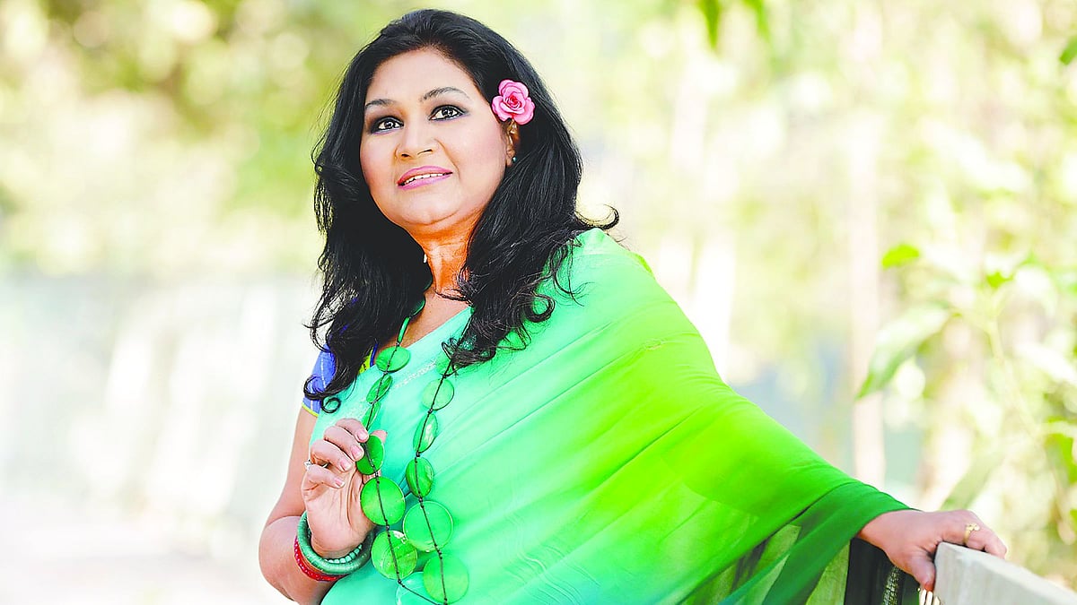 সামিনা চৌধুরী