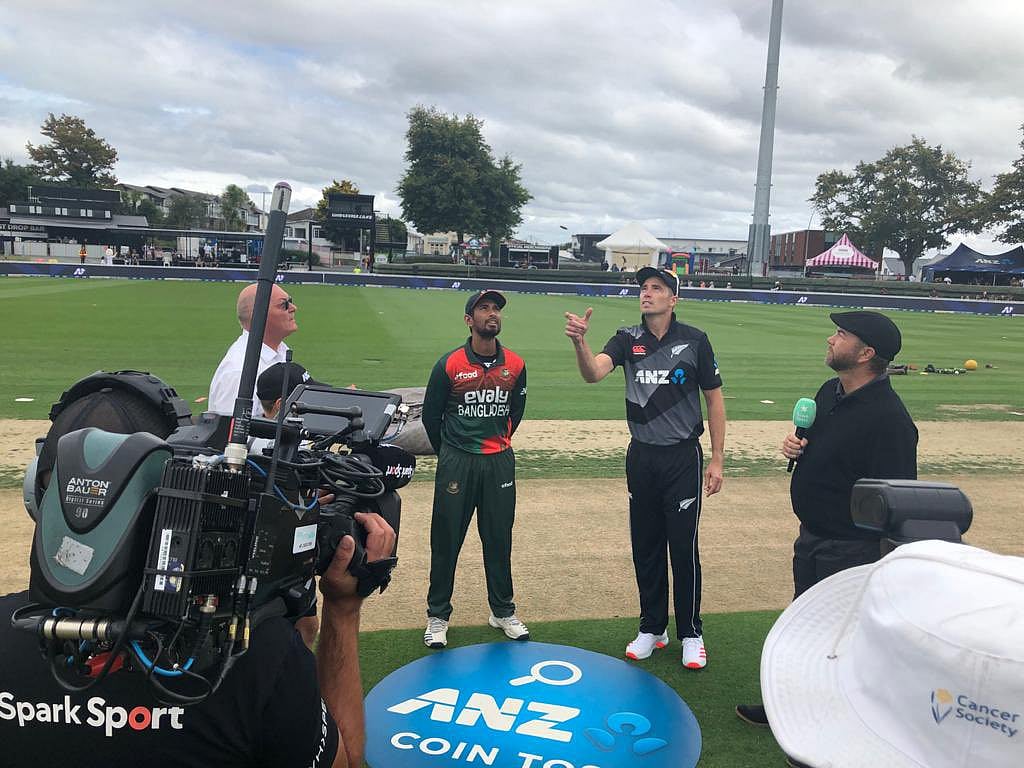 টসে হেরে ফিল্ডিং করবে বাংলাদেশ