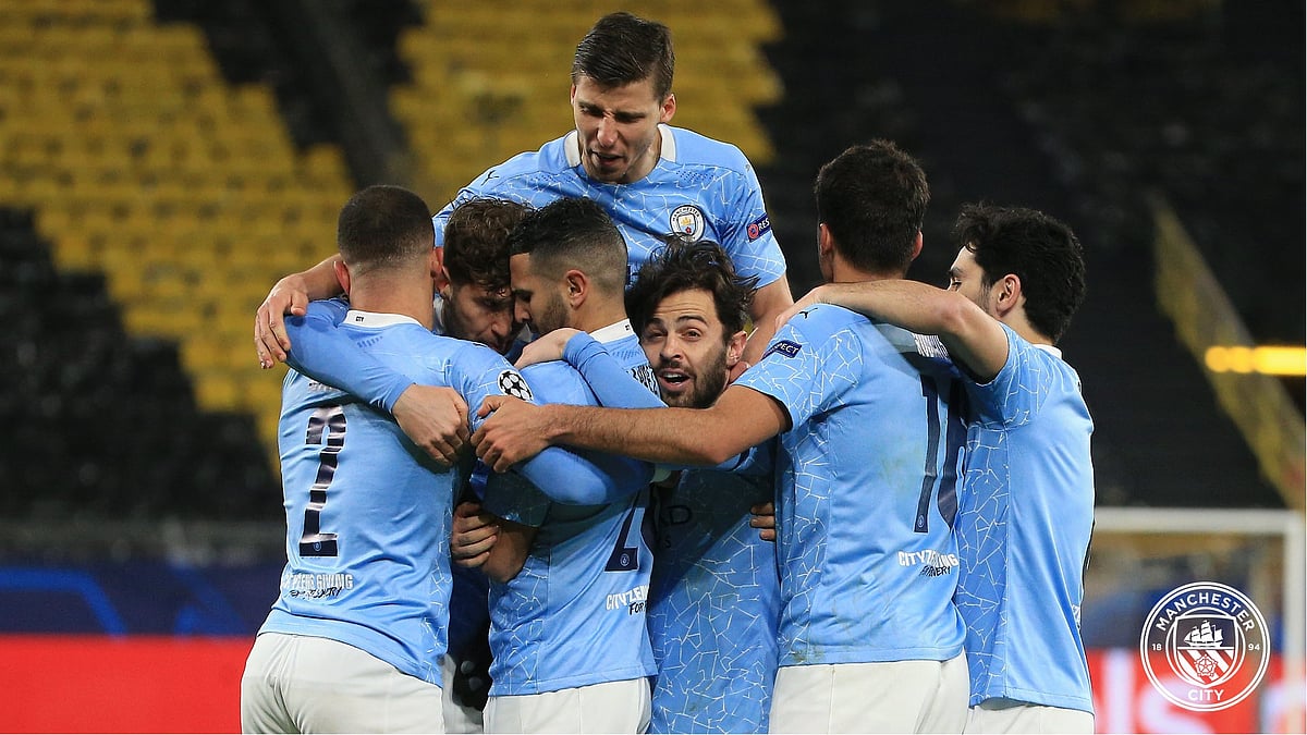 জয় সূচক গোলের পর ম্যান সিটির খেলোয়াড়দের উল্লাস