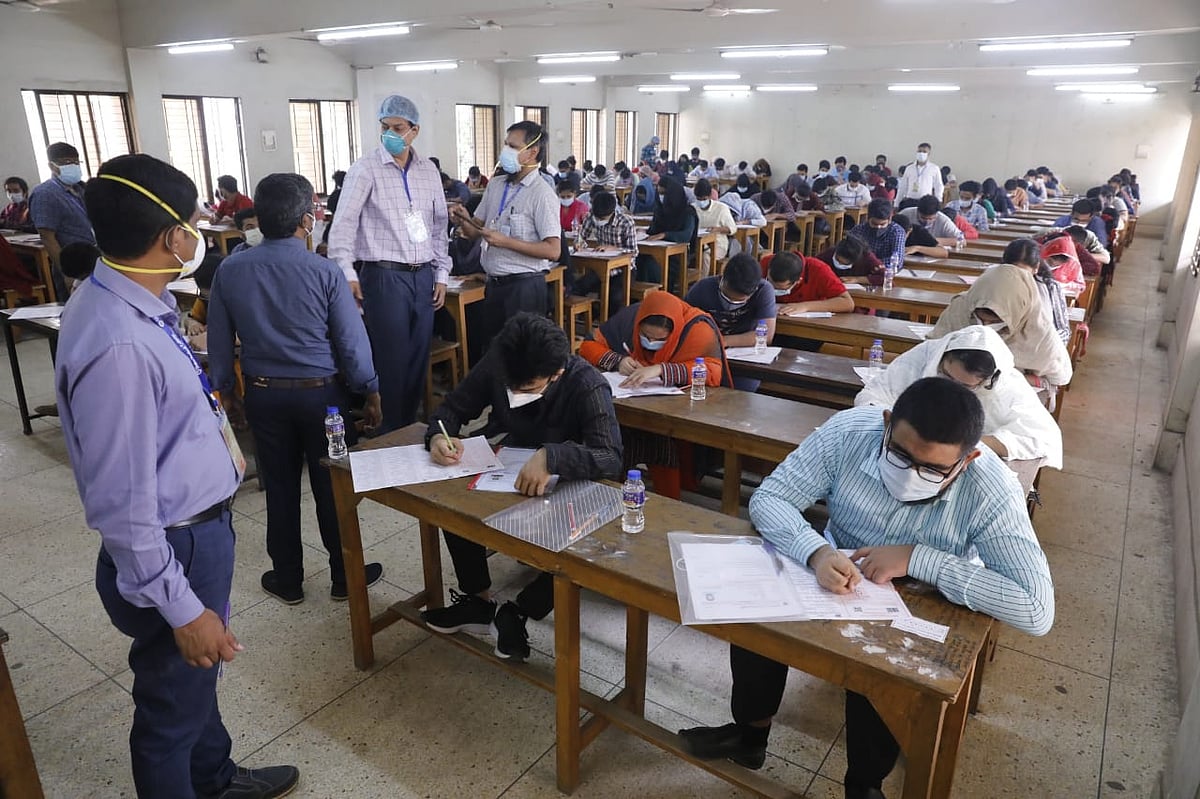 এমবিবিএস ভর্তি পরীক্ষা অনুষ্ঠিত হবে ১২ ডিসেম্বর।