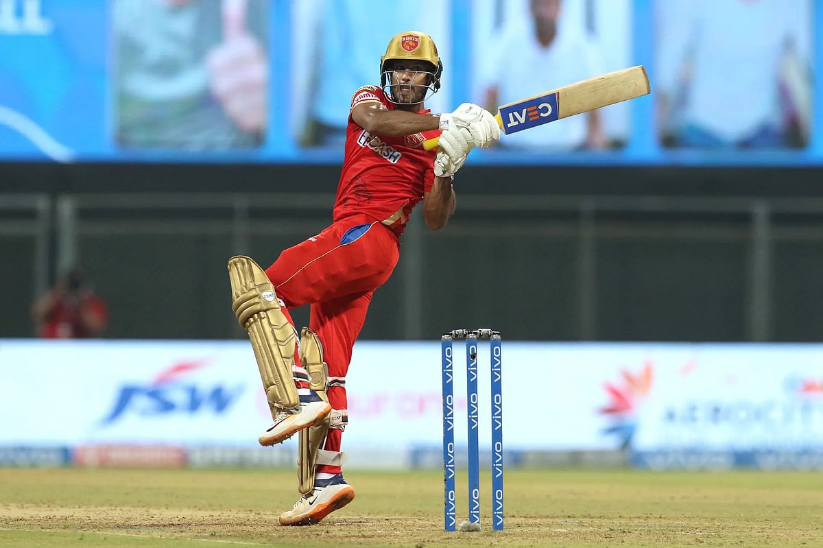 ঝড় তুলেছিলেন আগারওয়াল।