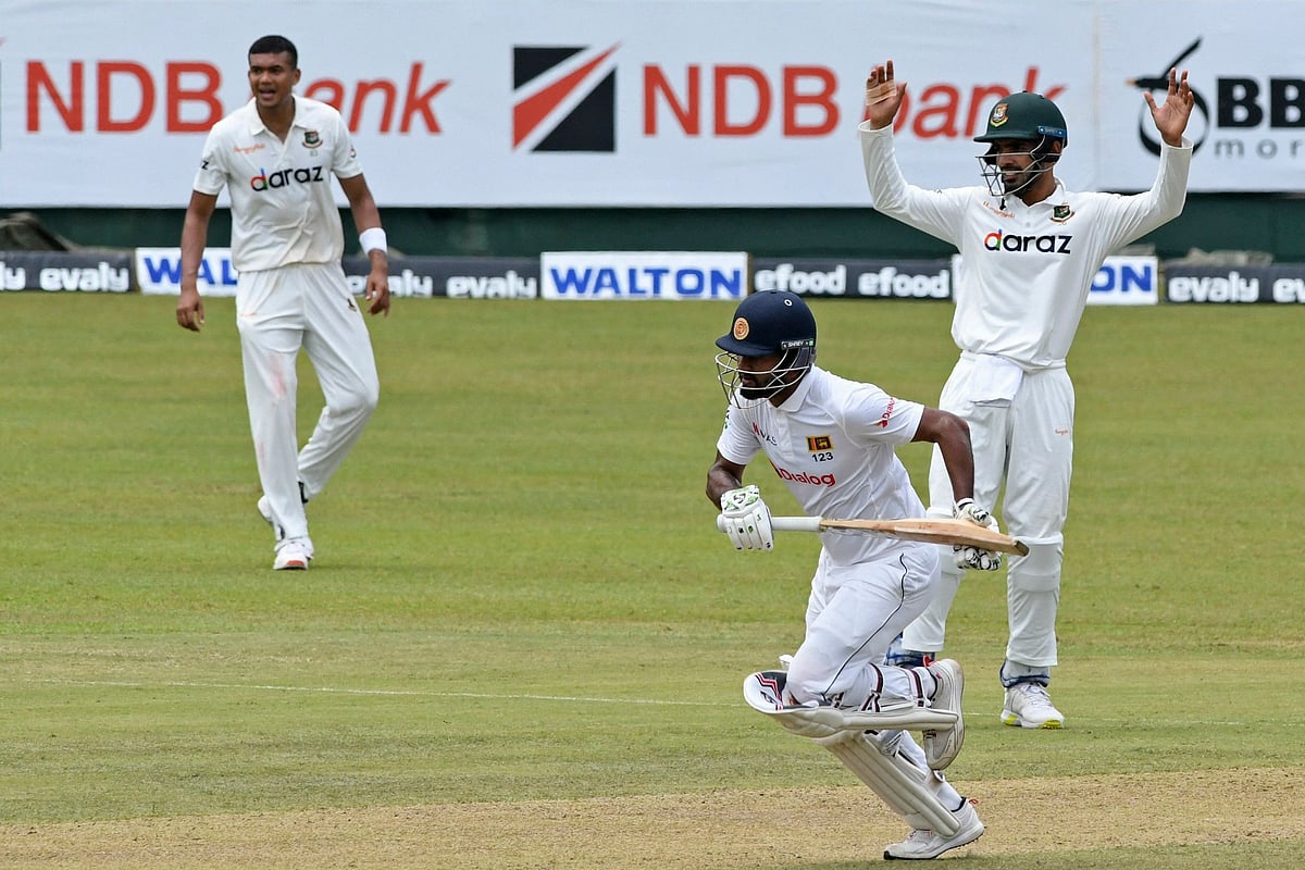 ভালো বোলিংয়েও আক্ষেপ রেখে গেল ক্যাচ মিস।