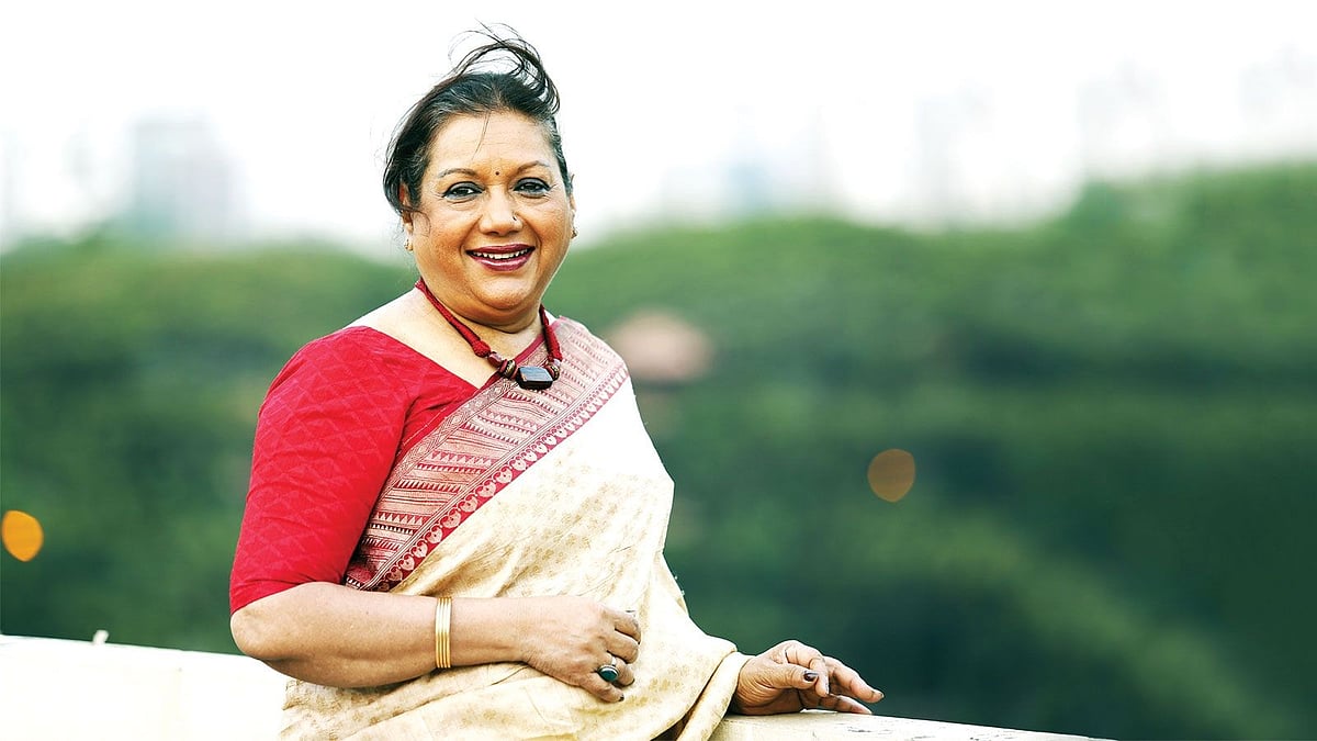 কবরী, ২০১৬