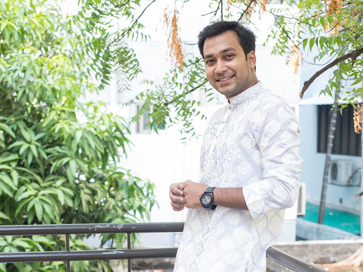 পরিবারের সবার সঙ্গে মিলিয়ে একই রঙের পাজ্ঞাবি পরবেন শাওন