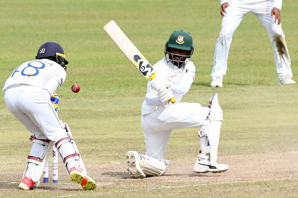 আগে ব্যাটিং করতে না পারার আক্ষেপ মুমিনুল হকের।