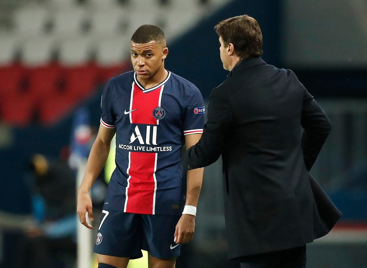 চোটের কারণে ম্যানচেস্টার সিটির বিপক্ষে আজ খেলা নিয়ে শঙ্কা আছে কিলিয়ান এমবাপ্পের।