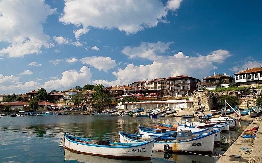 আনুমানিক তিন হাজার বছরের প্রাচীন নেসবারের জনবসতি