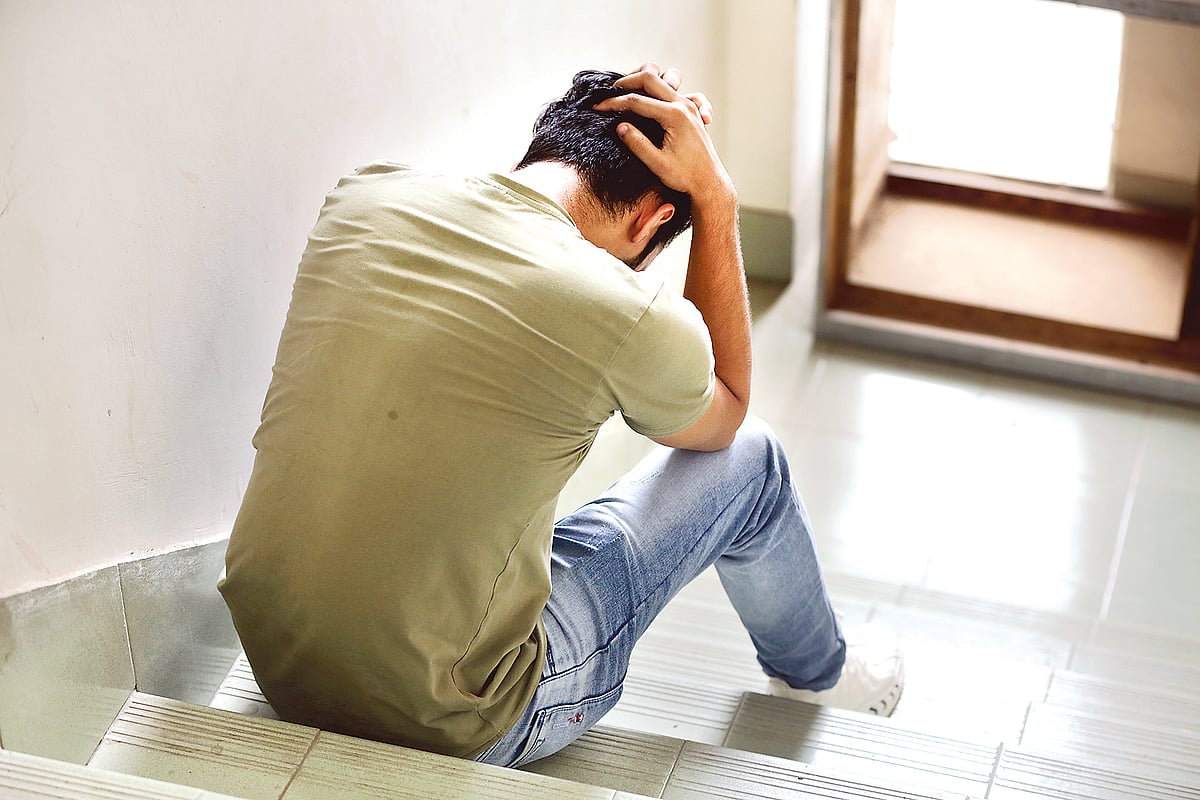 প্রস্রাব করতে গেলে মাঝে মাঝে আটকে যাওয়া কী সমস্যা? ছবিটি প্রতীকী