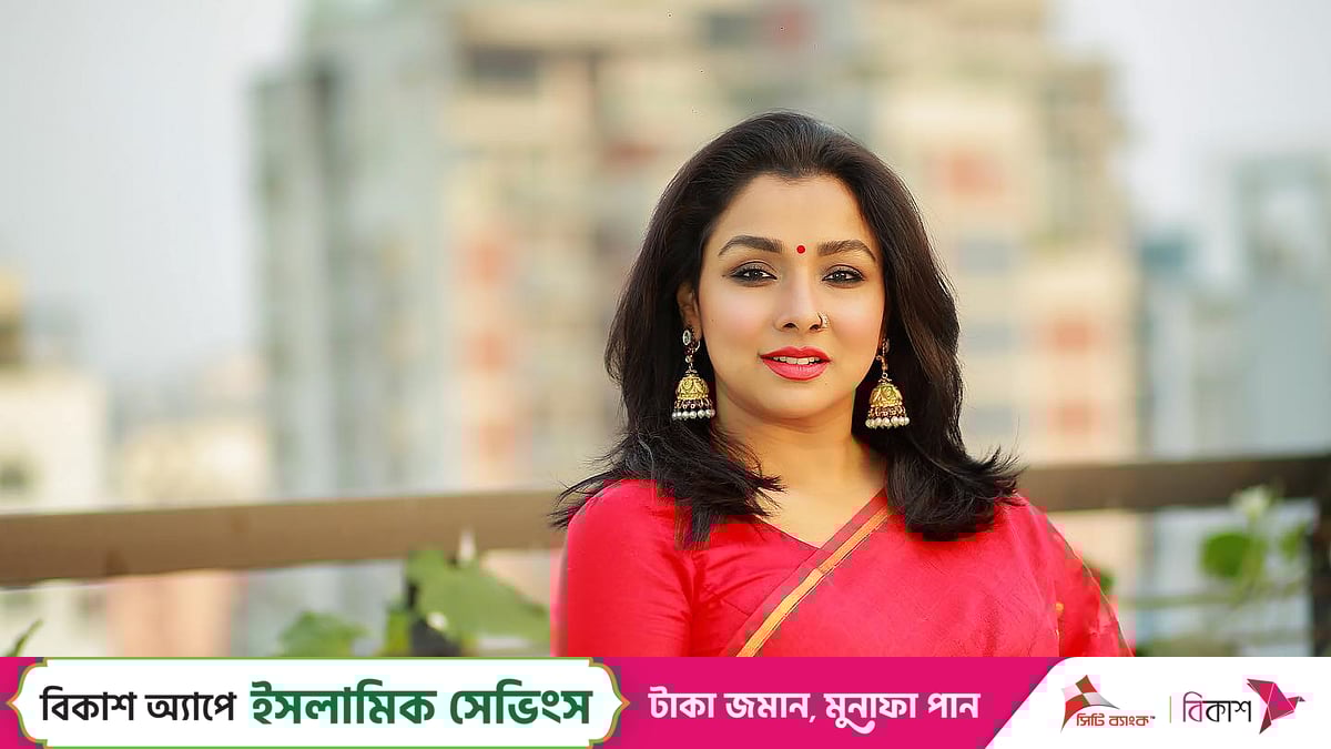 Plaj kabinasidagi jinsiy aloqaning yashirin kamerasi video Seks lanet mast eski alkogolizm