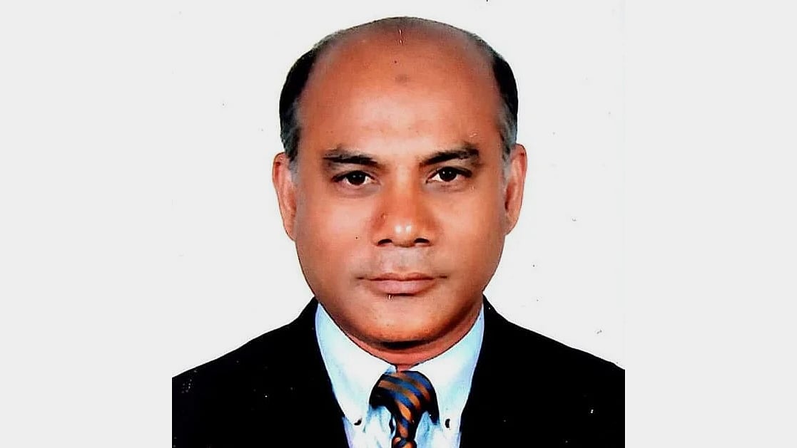 হাজী মোহাম্মদ দানেশ বিজ্ঞান ও প্রযুক্তি বিশ্ববিদ্যালয়ের বিদায়ী উপাচার্য এম কামরুজ্জামান