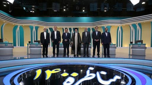 বিতর্কে অংশ নেন ইরানের প্রেসিডেন্ট নির্বাচনের প্রার্থীরা।