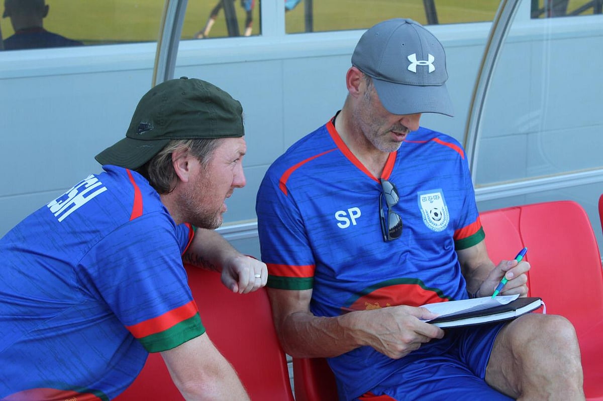 দলের ছক বদলে ফেলতে যাচ্ছেন জেমি ডে।