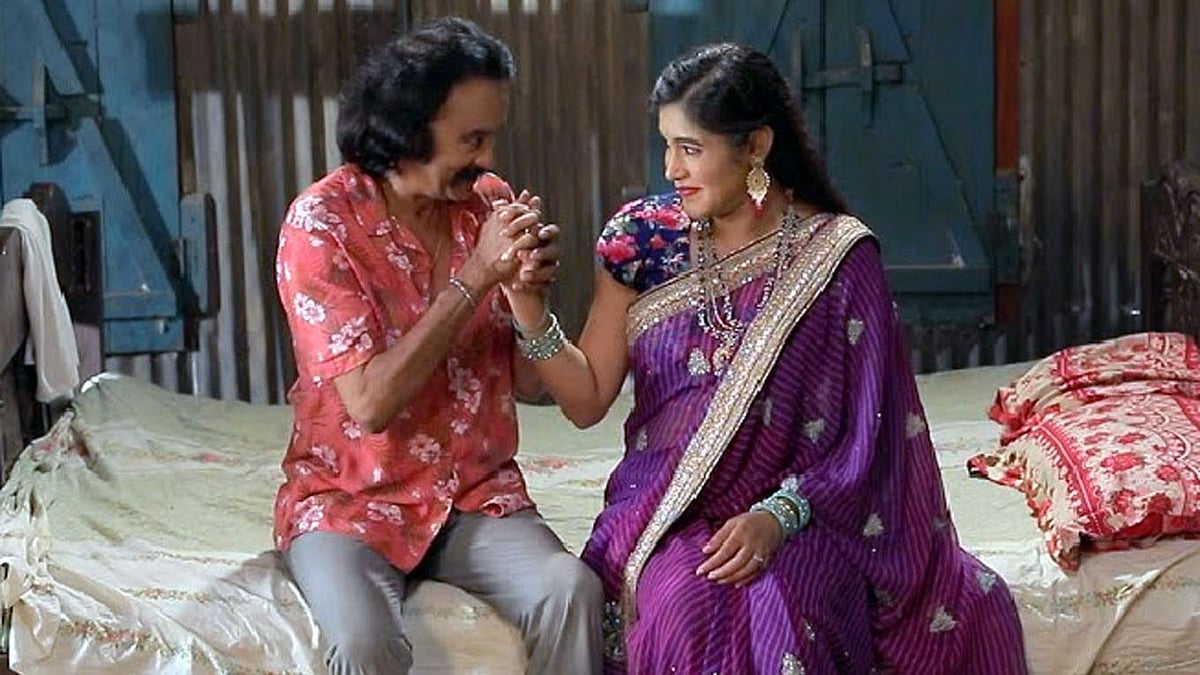 বগা ফাঁন্দে নাটকের একটি দৃশ্য।