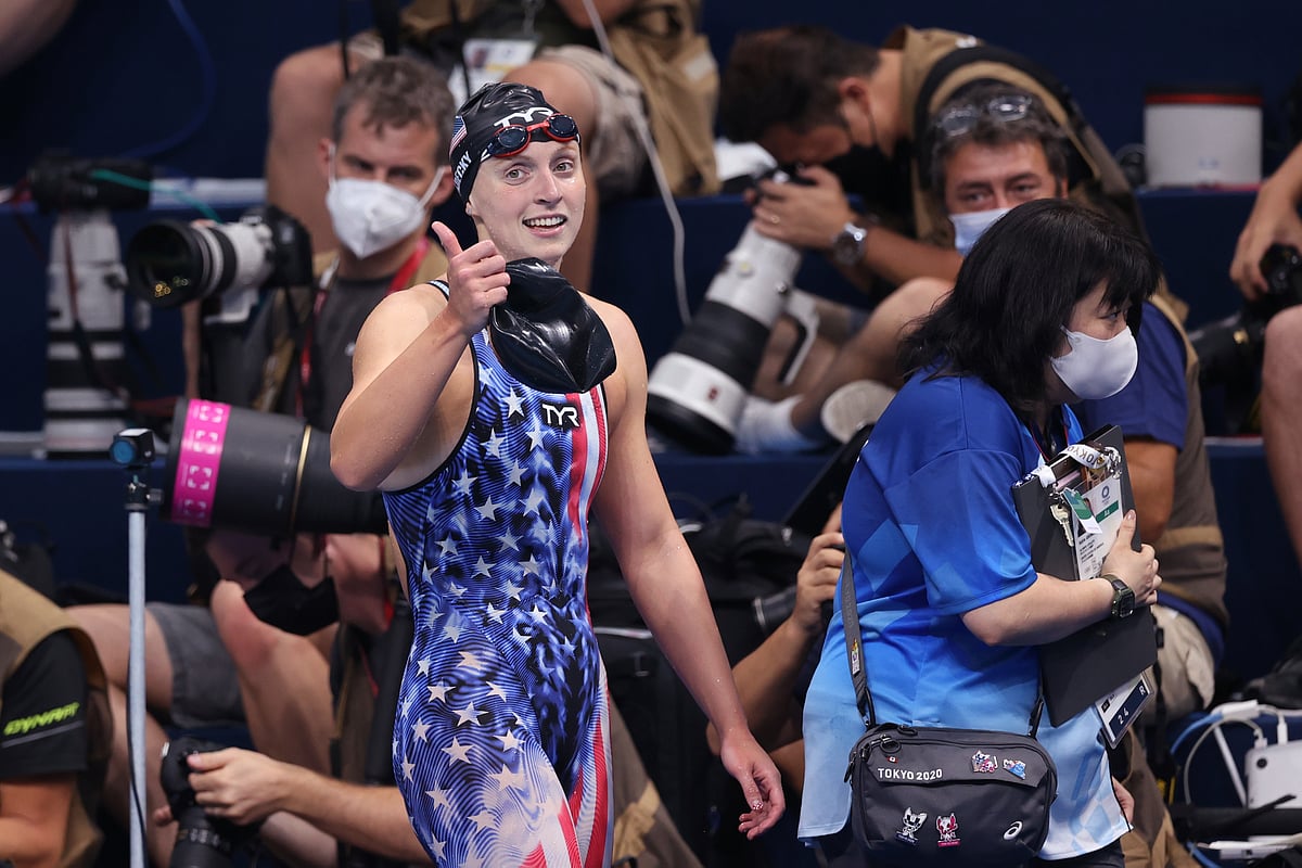 ৮০০ মিটার ফ্রি স্টাইল সাঁতার জয়ের পর কেটি লেডেকি