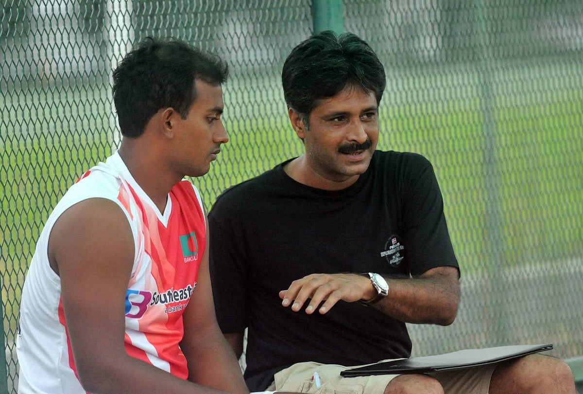 যখন বাংলাদেশ দলের দায়িত্বে ছিলেন নাভিদ আলম