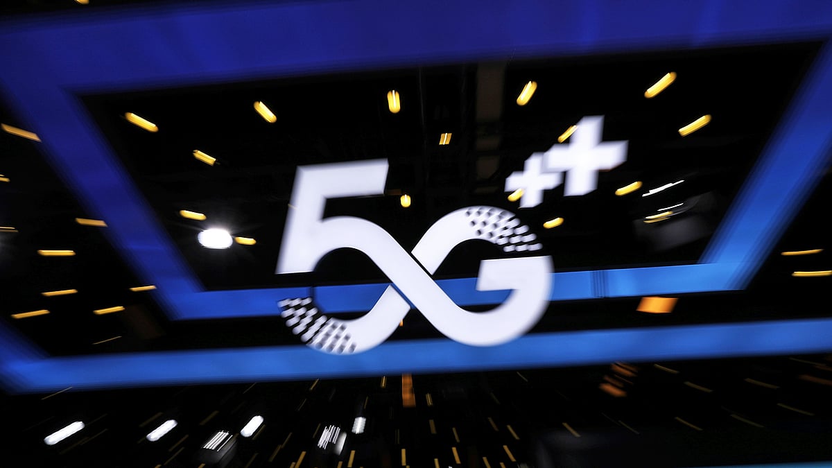 শুধু নেটওয়ার্ক উন্নত হলেই তো হবে না, সেই নেটওয়ার্ক ব্যবহারের জন্য ডিভাইসও উন্নত হতে হবে