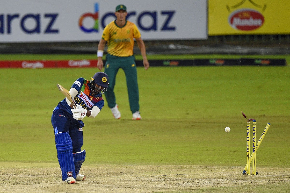 ইচ্ছা করে বাজে খেলেছেন লঙ্কান ক্রিকেটাররা, এমন অভিযোগ উড়িয়ে দিয়েছে দেশটির ক্রিকেট বোর্ড