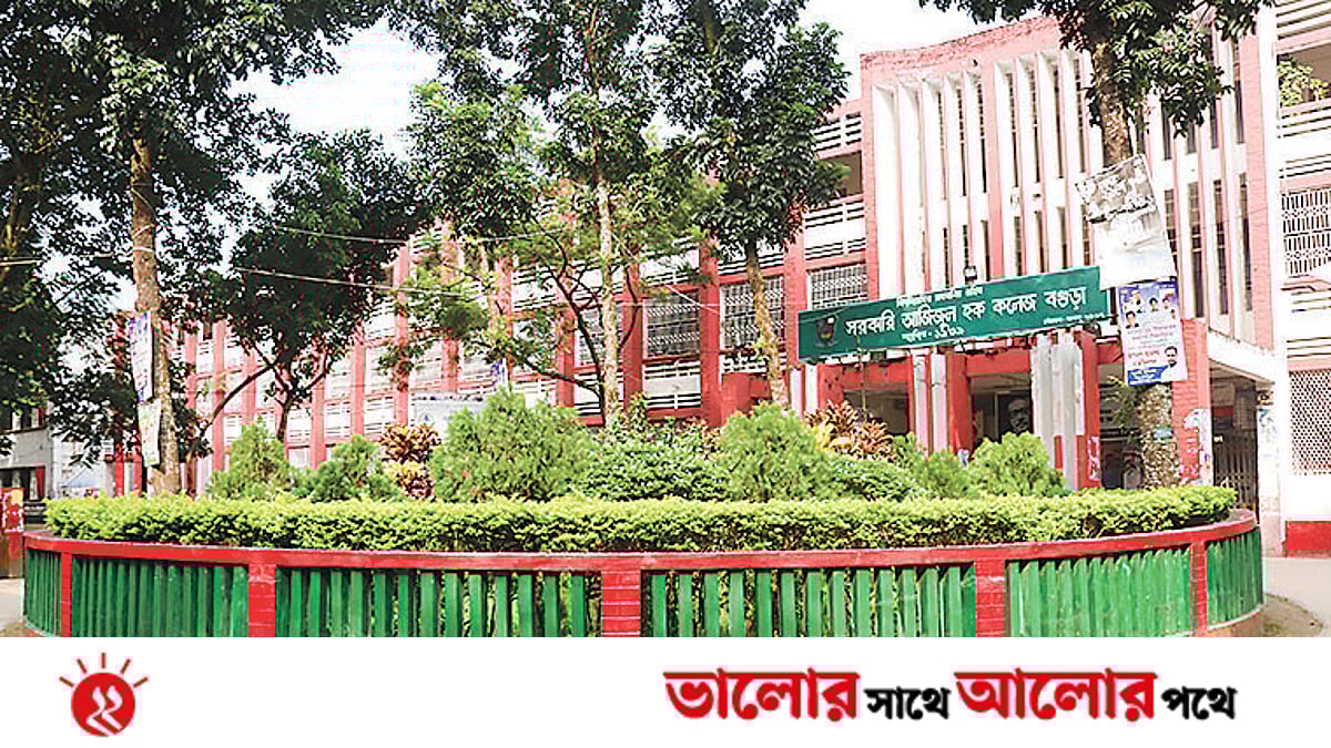 Qizlar tepada kamming Porno Loni Evans