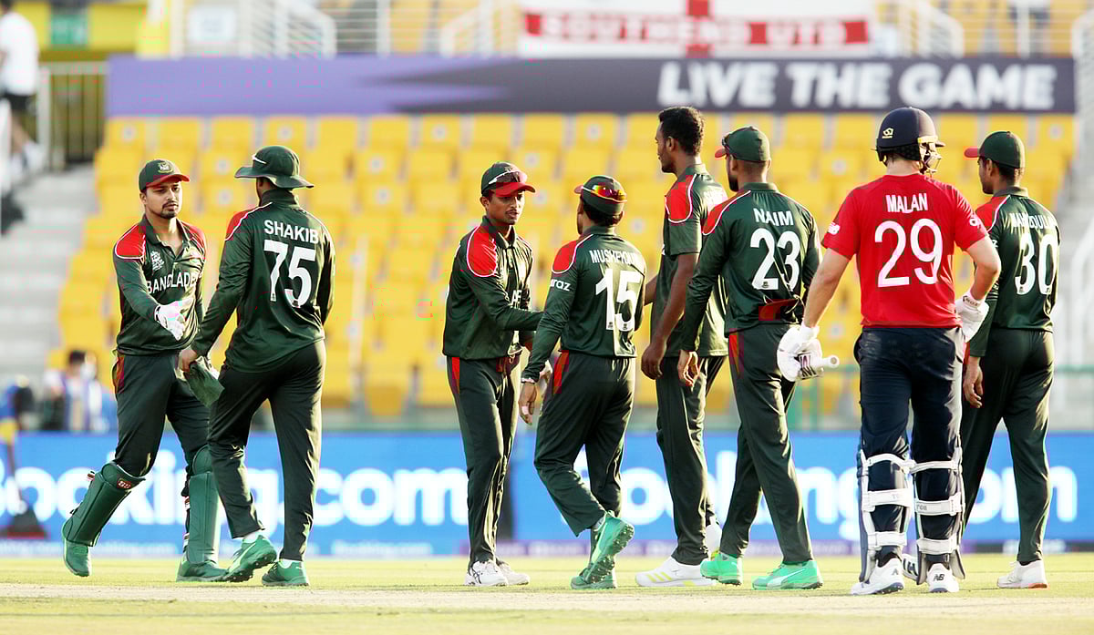 বিশ্বকাপে বাংলাদেশ দল একের পর এক হতাশাই উপহার দিয়ে যাচ্ছে