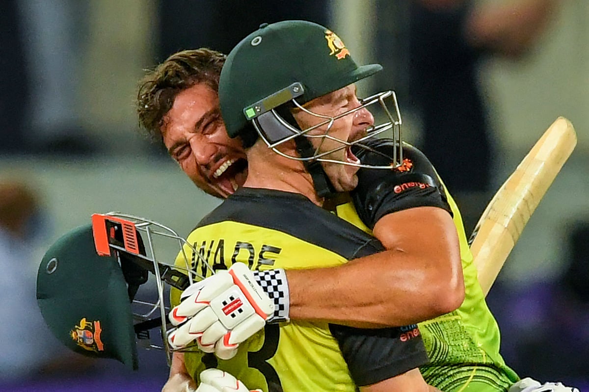 দুর্দান্ত এক ইনিংসে দলকে ফাইনালে নিয়েছিলেন ওয়েড