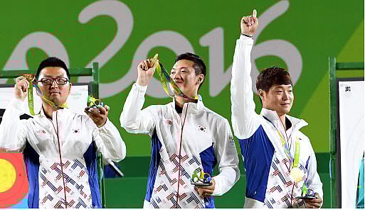 অলিম্পিকে সোনা জিতেছেন লি সিউং-ইয়ুন