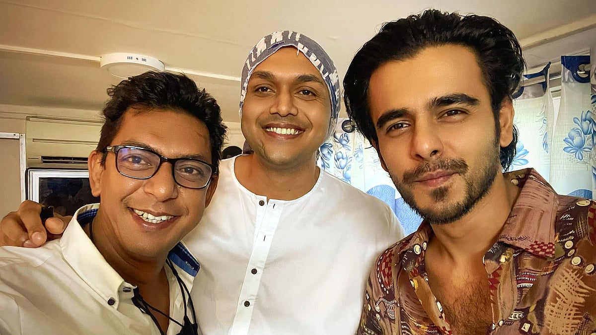 চঞ্চল চৌধুরী,আরিফিন শুভ ও সিয়াম আহমেদ—এই তিন অভিনয়শিল্পীকে এই প্রথম একসঙ্গে দেখা যাবে