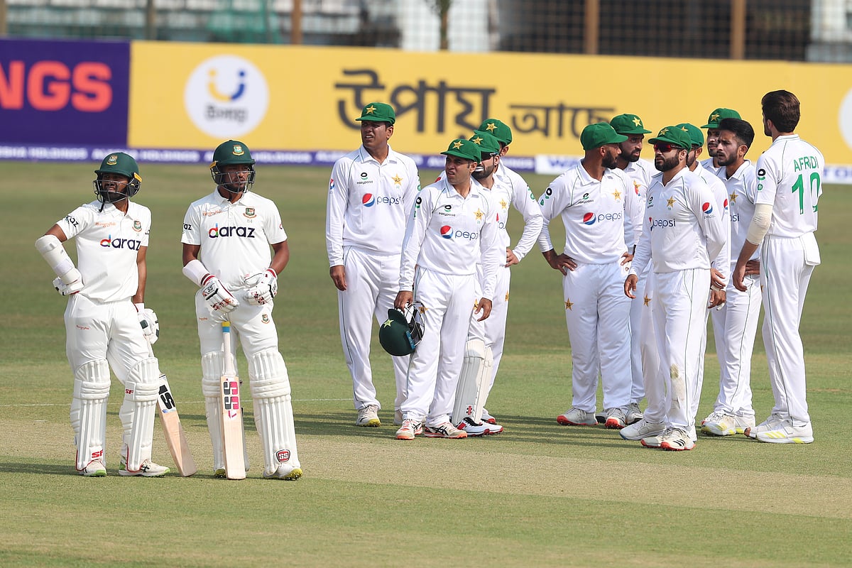 ঢাকা টেস্টে  উদ্বোধনী ব্যাটিং নিয়ে শঙ্কা