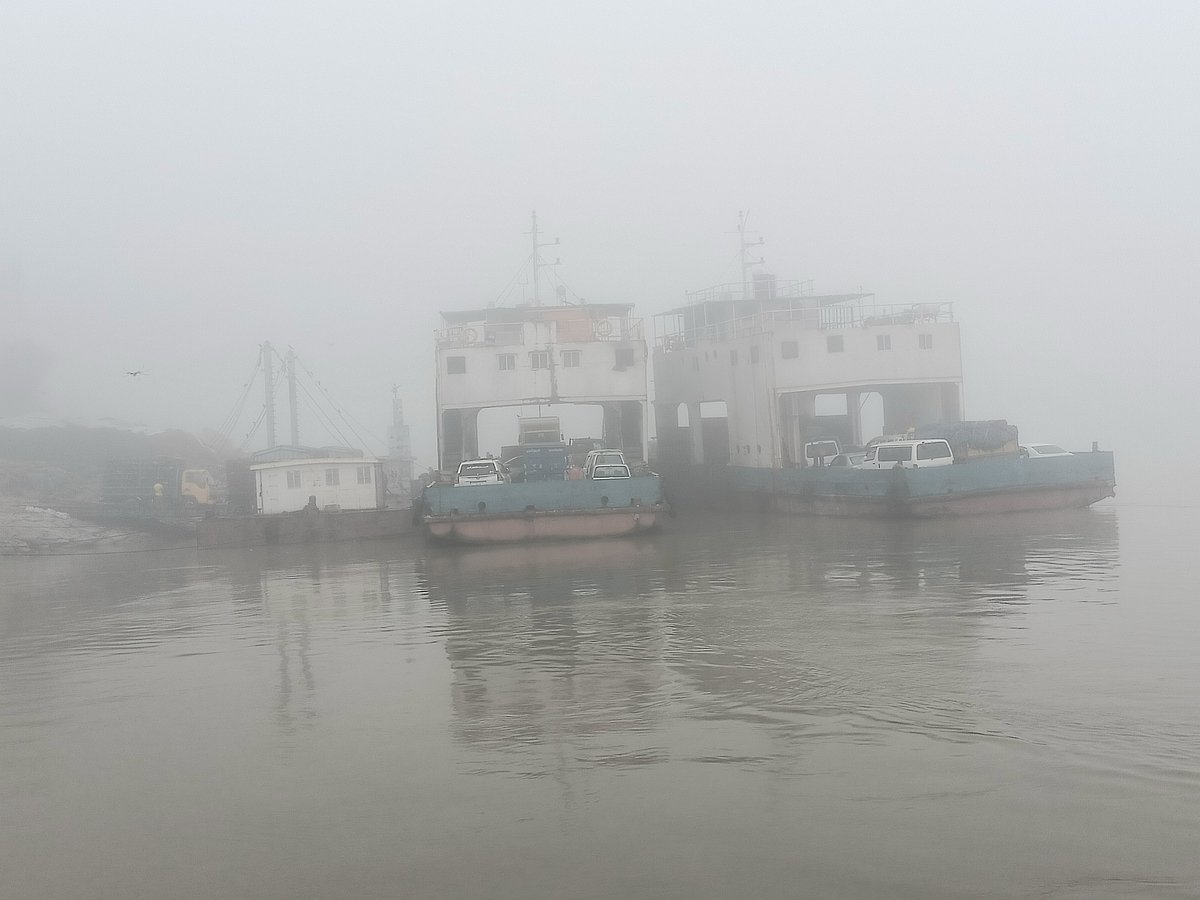 দৌলতদিয়া-পাটুরিয়া নৌপথ