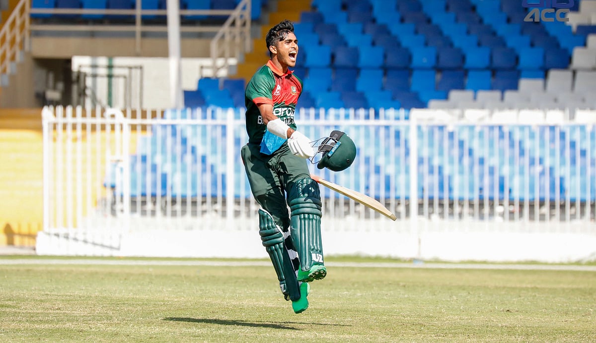 ১১২ বলে ১২৭ রান করে অপরাজিত ছিলেন প্রান্তিক নওরোজ
