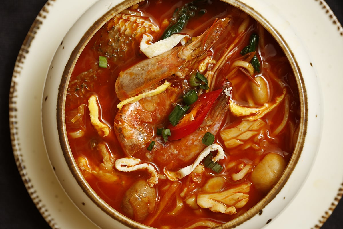 ঝাল সি–ফুড স্যুপ