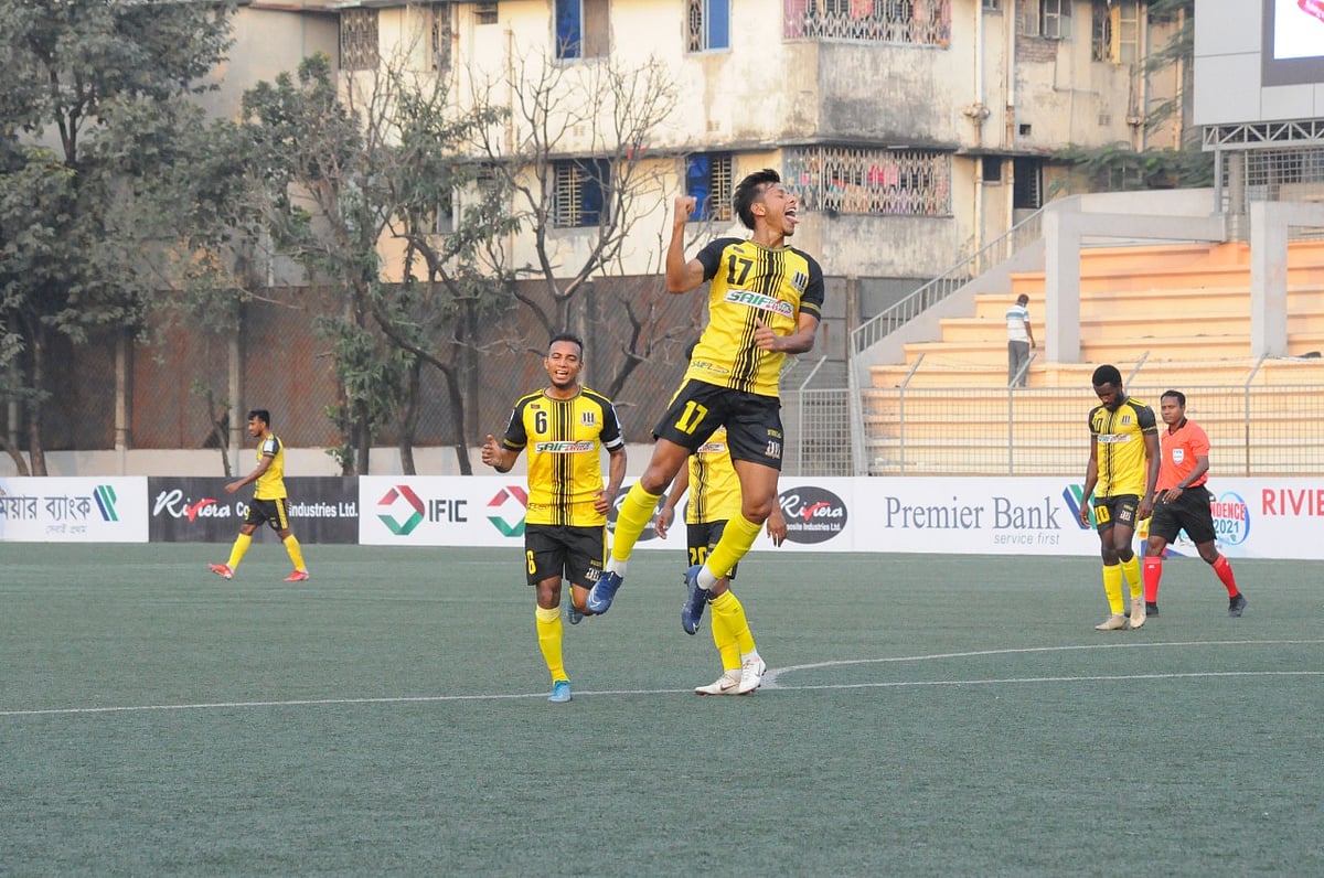 গোলের পর ফয়সালের উল্লাস