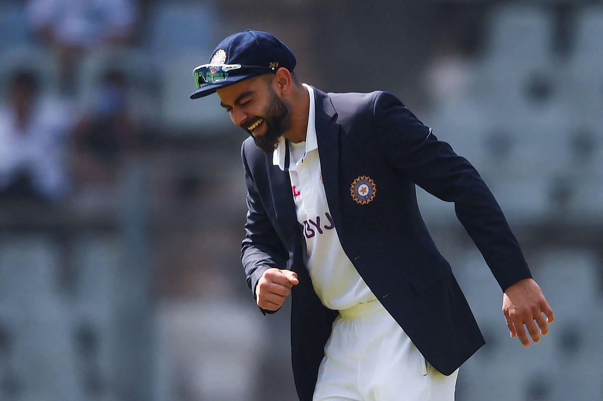 ব্যাট করতে নেমে এই মেজাজ থাকেনি কোহলির