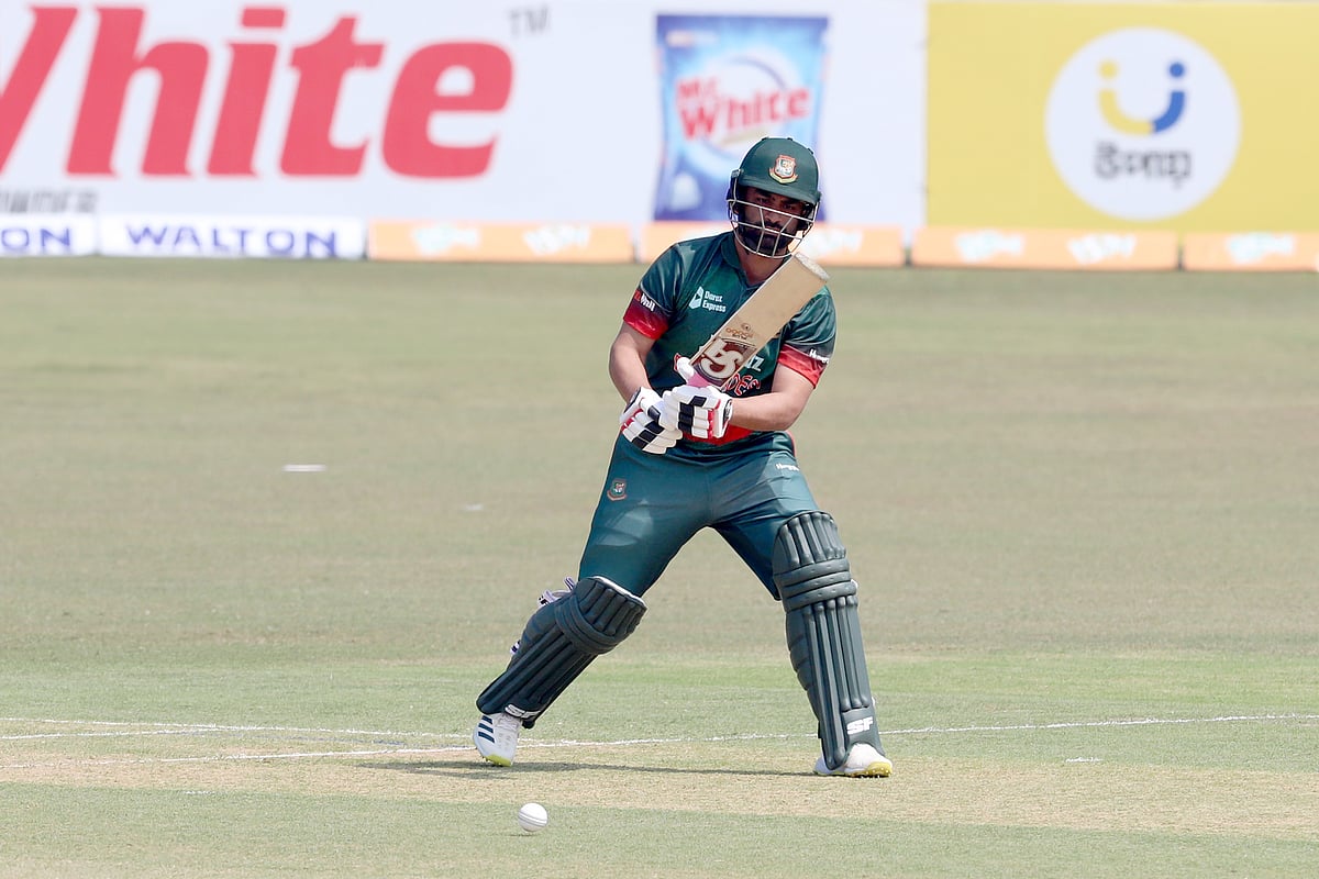 এ নিয়ে কুড়িবার এলবিডব্লু হলেন তামিম