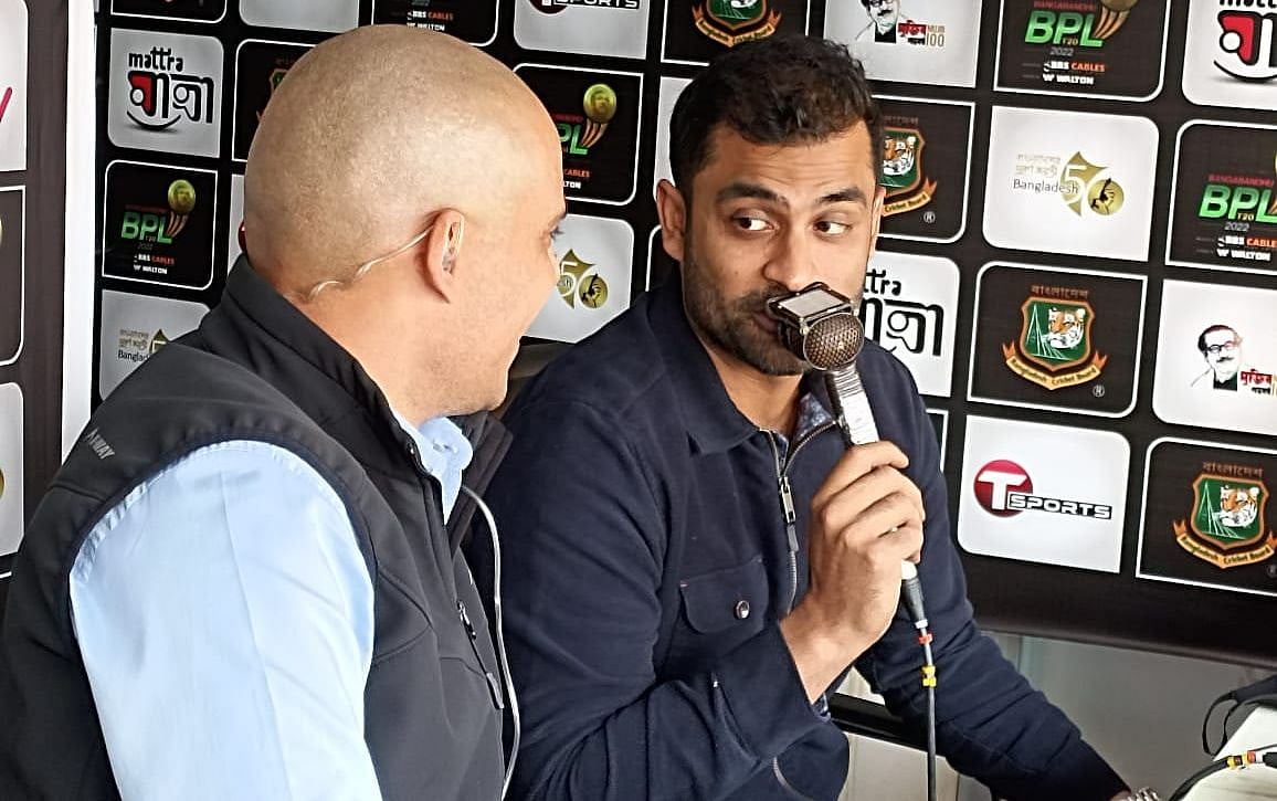 এড রেইন্সফোর্ডের সঙ্গে ধারাভাষ্য দিচ্ছেন তামিম