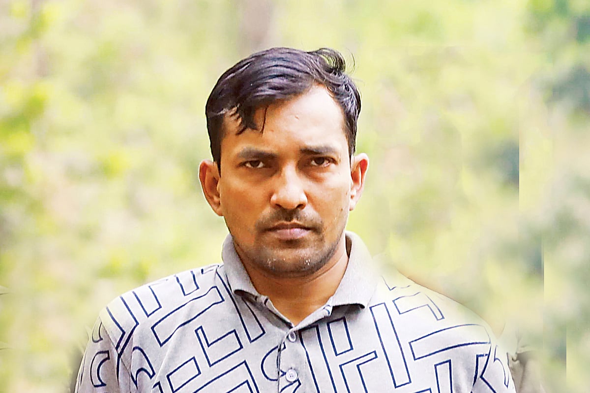 এই হত্যাকাণ্ডে মাসুম মোহাম্মদ ওরফে আকাশ নামের এই ব্যক্তিকে গ্রেপ্তার করা হয়েছে। তিনিই গুলি চালিয়েছিলেন বলে জানিয়েছেন তদন্ত সংশ্লিষ্টরা।