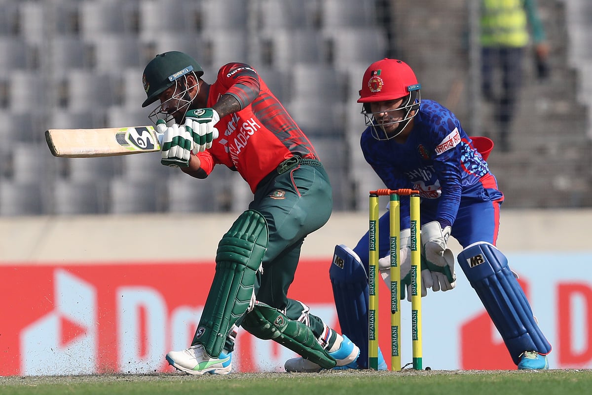 আফগানিস্তানের বিপক্ষে প্রথম টি–টোয়েন্টিতে ৪৪ বলে ৬০ রান করেছেন লিটন দাস