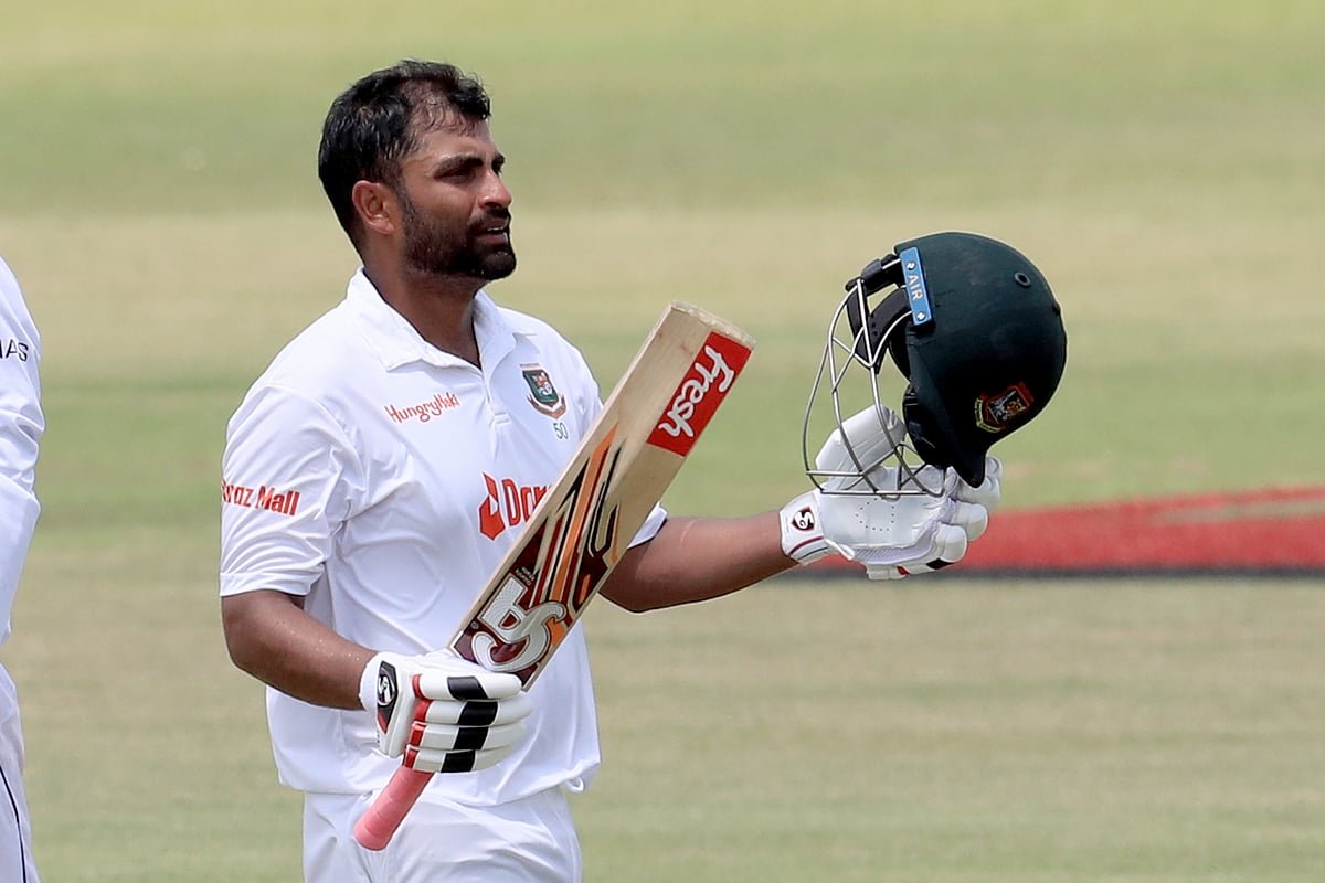 টেস্টে নিজের দশম শতরান পেলেন তামিম ইকবাল