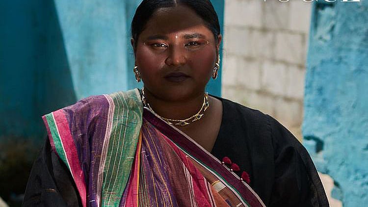 Yashirin kamerada uy qurilishi pornosi