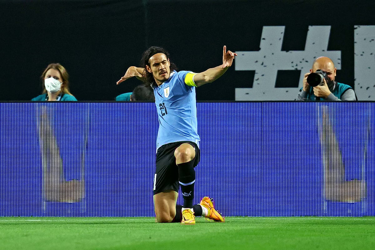 গোলের পর কাভানির উদযাপন