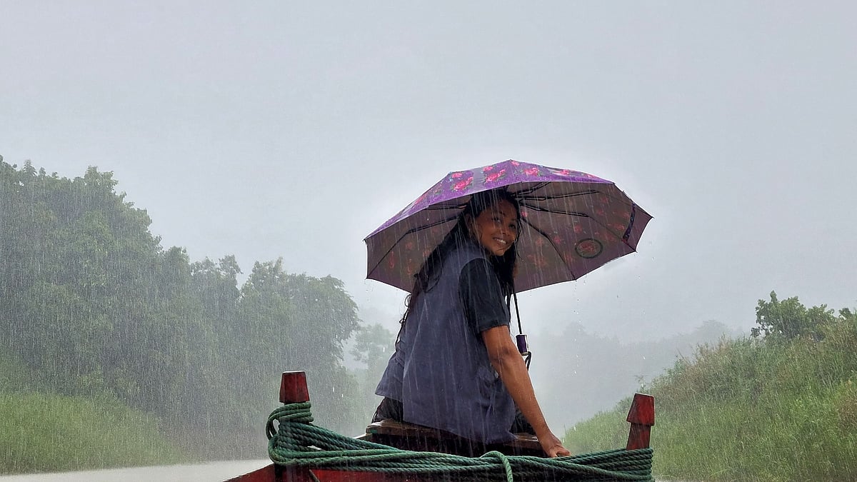 রাঙামাটির বিলাইছড়ির রেংখং নদীতে হঠাৎ বৃষ্টি
