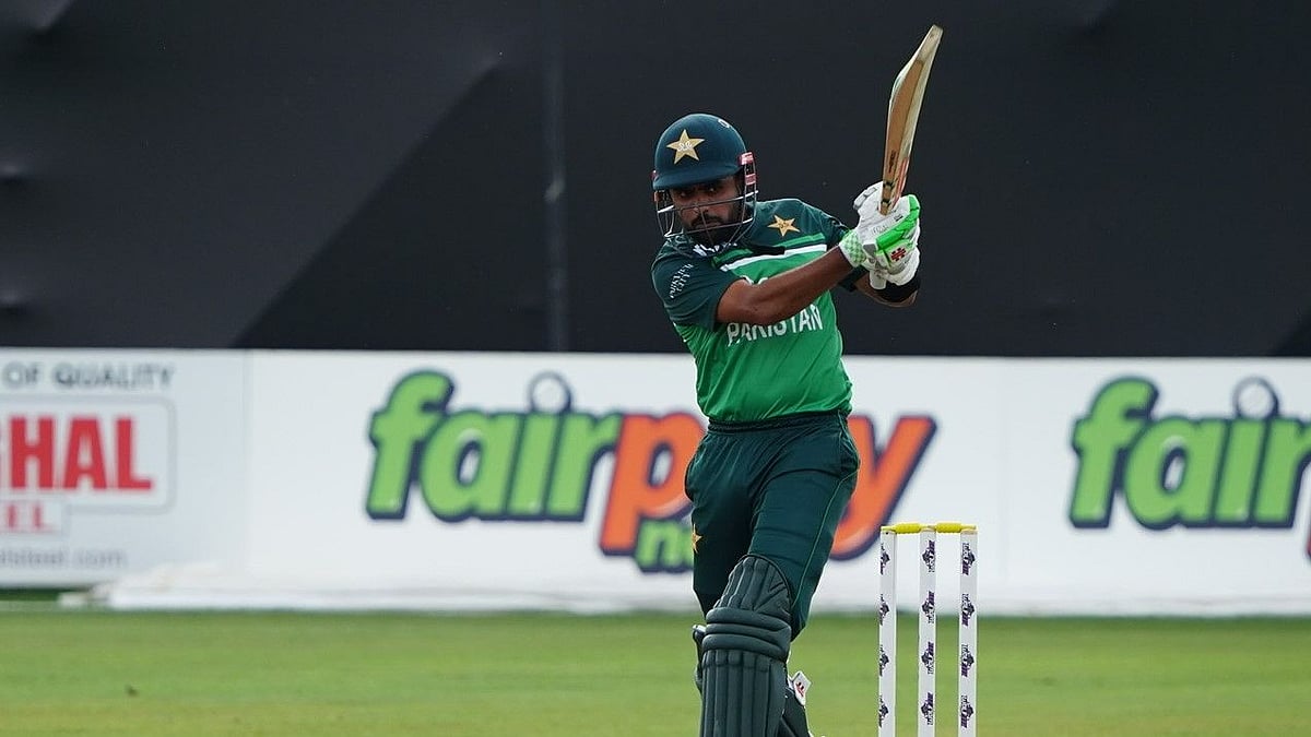সর্বশেষ ১০ ওয়ানডেতে অষ্টমবারের মতো পঞ্চাশোর্ধ রানের ইনিংস খেলেছেন পাকিস্তান অধিনায়ক
